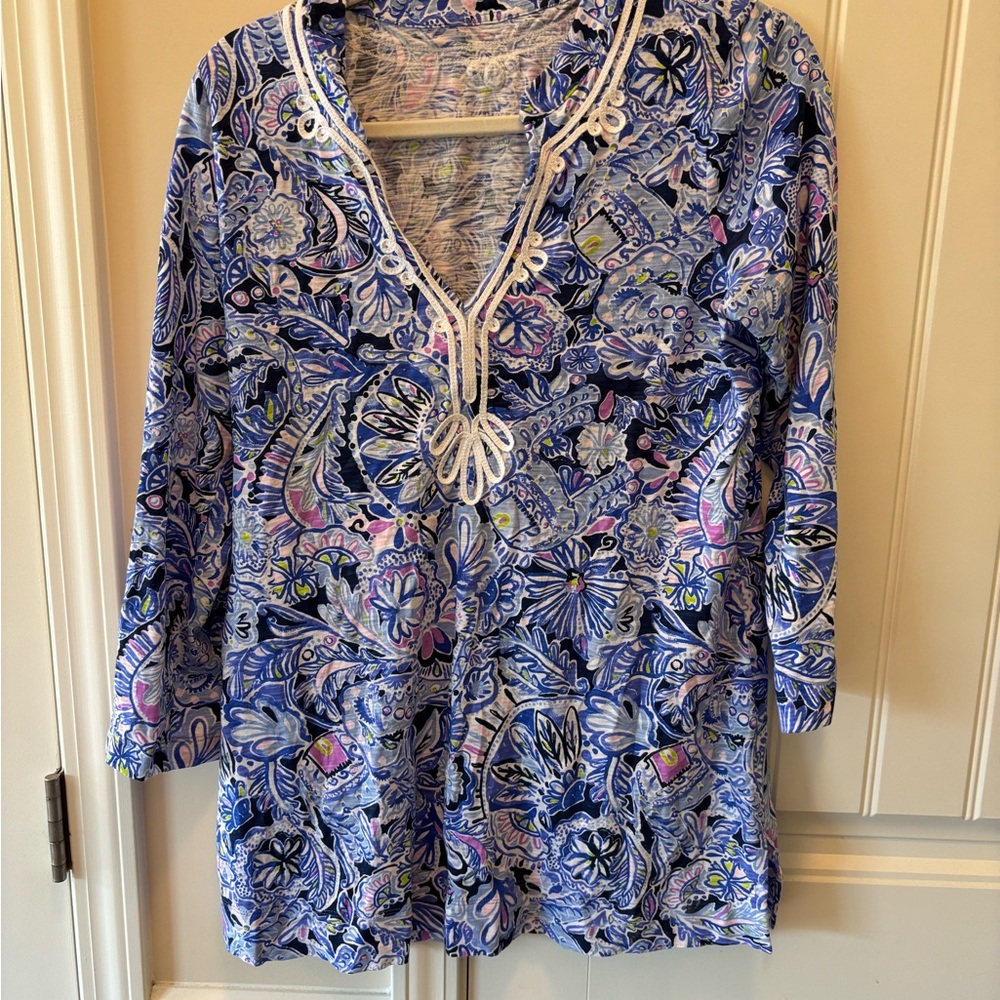 Lilly Pulitzer Kaia Knit Tunic Top - size MEDIUM